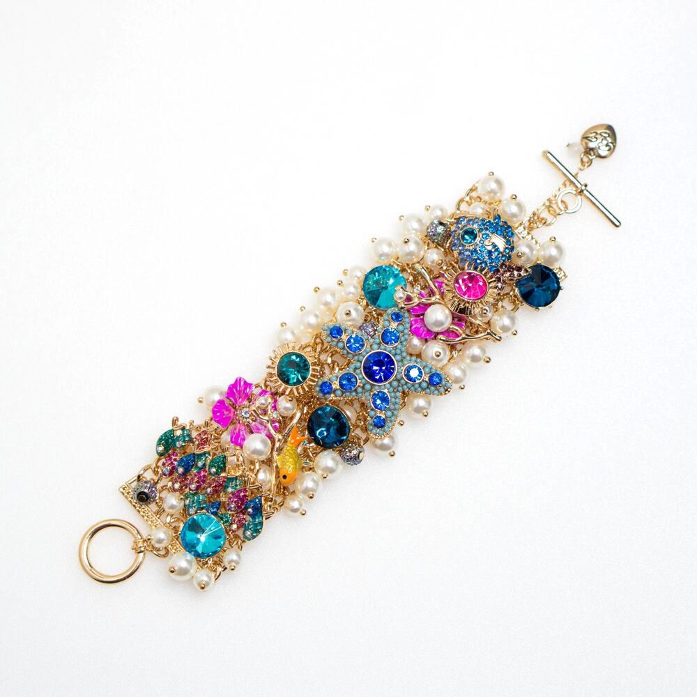 Betsey Johnson Mixed Sea Life Crystal Pearl Charm Toggle Bracelet